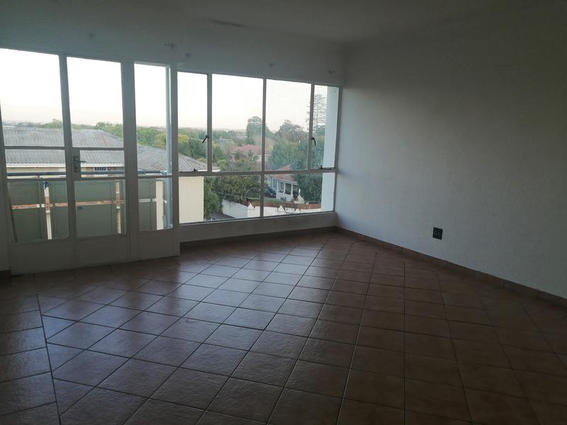 To Let 2 Bedroom Property for Rent in Kenilworth Western Cape